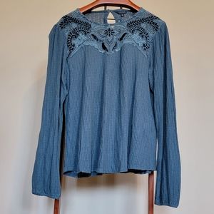 Lucky Brand lace appliqué shirt